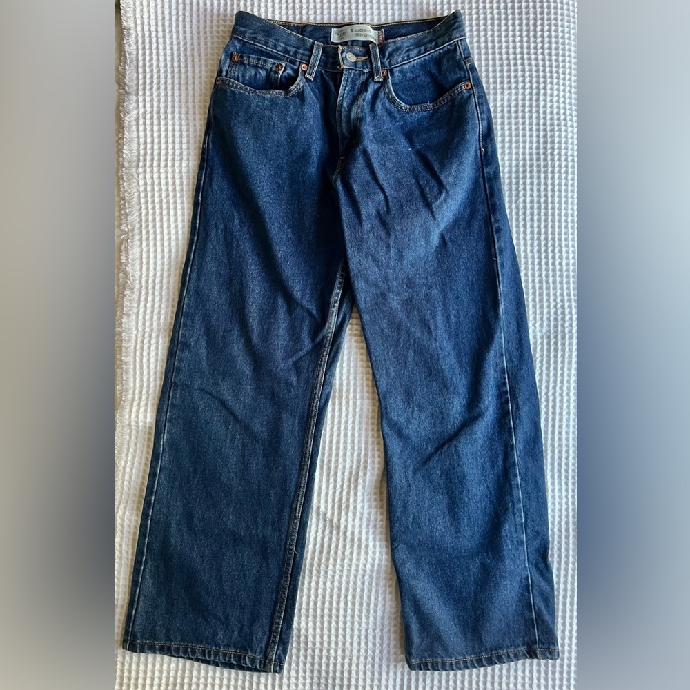 Loose Straight Levi’s